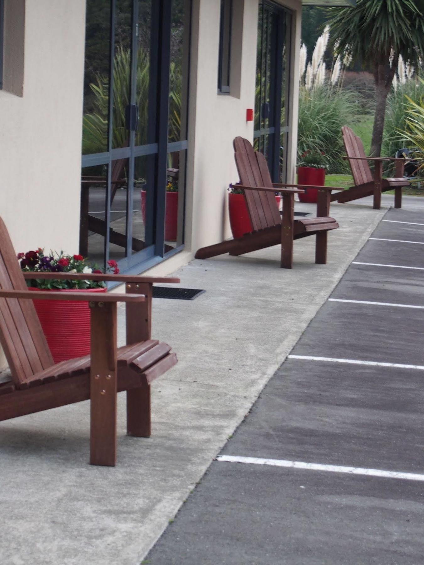 Linkwater Motel And Backpackers Exterior foto